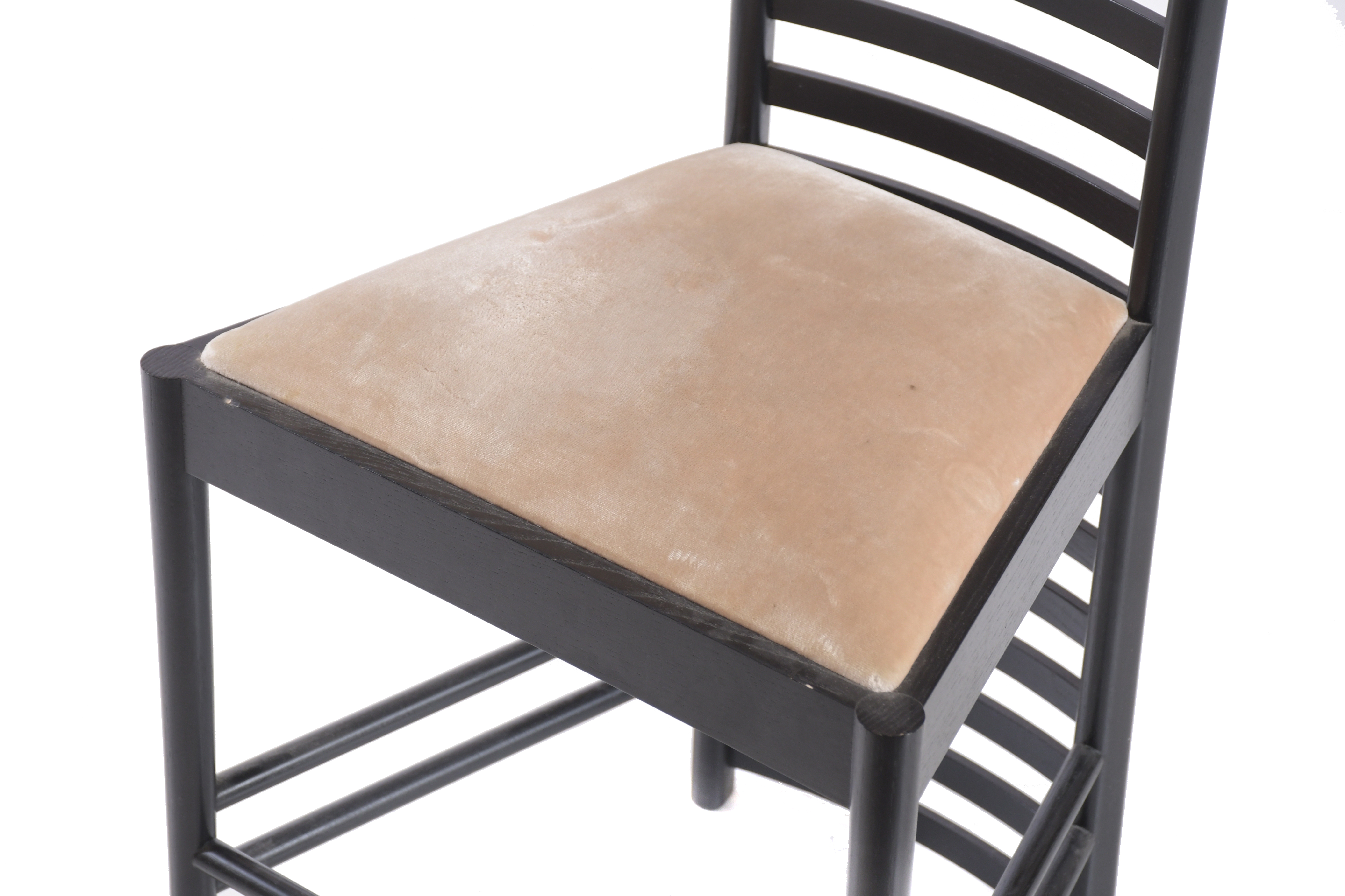 CHARLES RENNIE MACKINTOSH  (1868 - 1928).  PARA CASSINA. Si