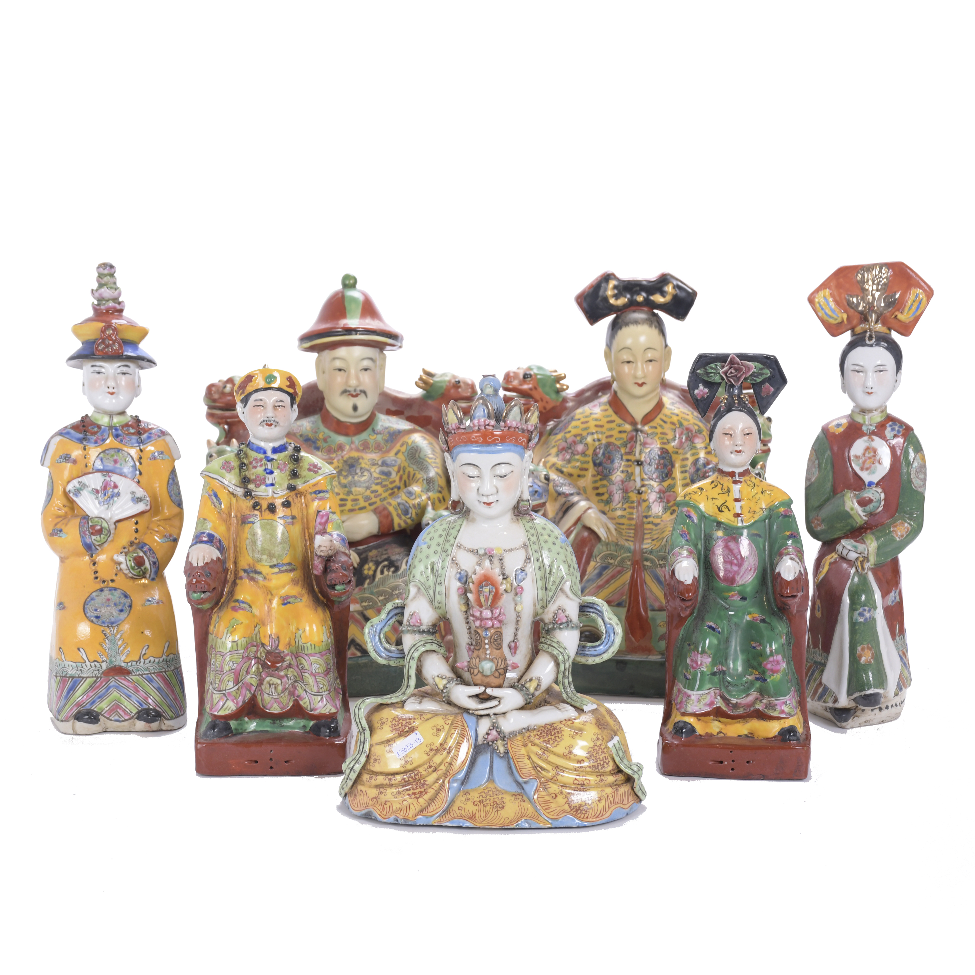 ESCUELA CHINA, MED. SIGLO XX. Conjunto de siete figuras.