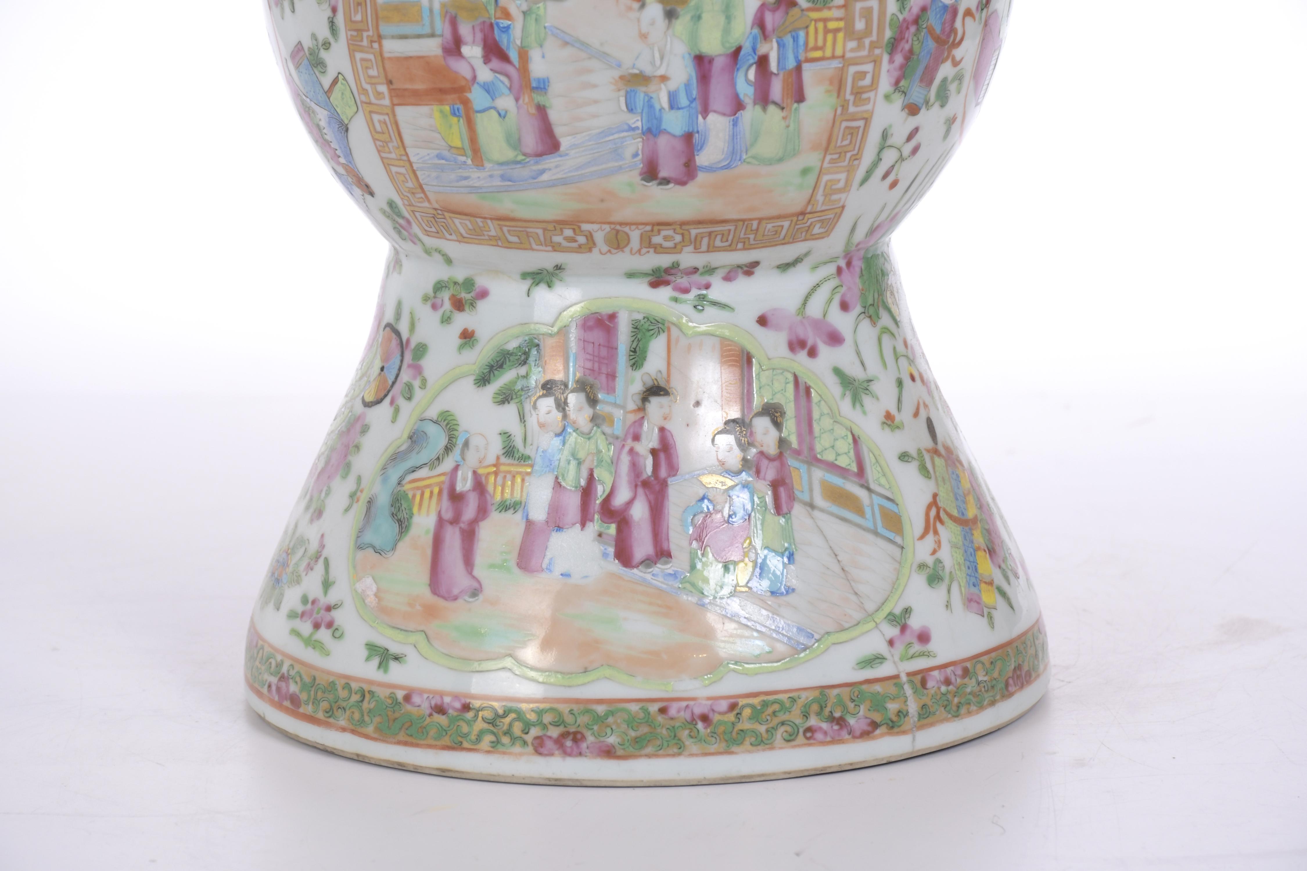 JARRÓN CHINO EN PORCELANA DE CANTÓN FAMILIA ROSA, SIGLO XIX