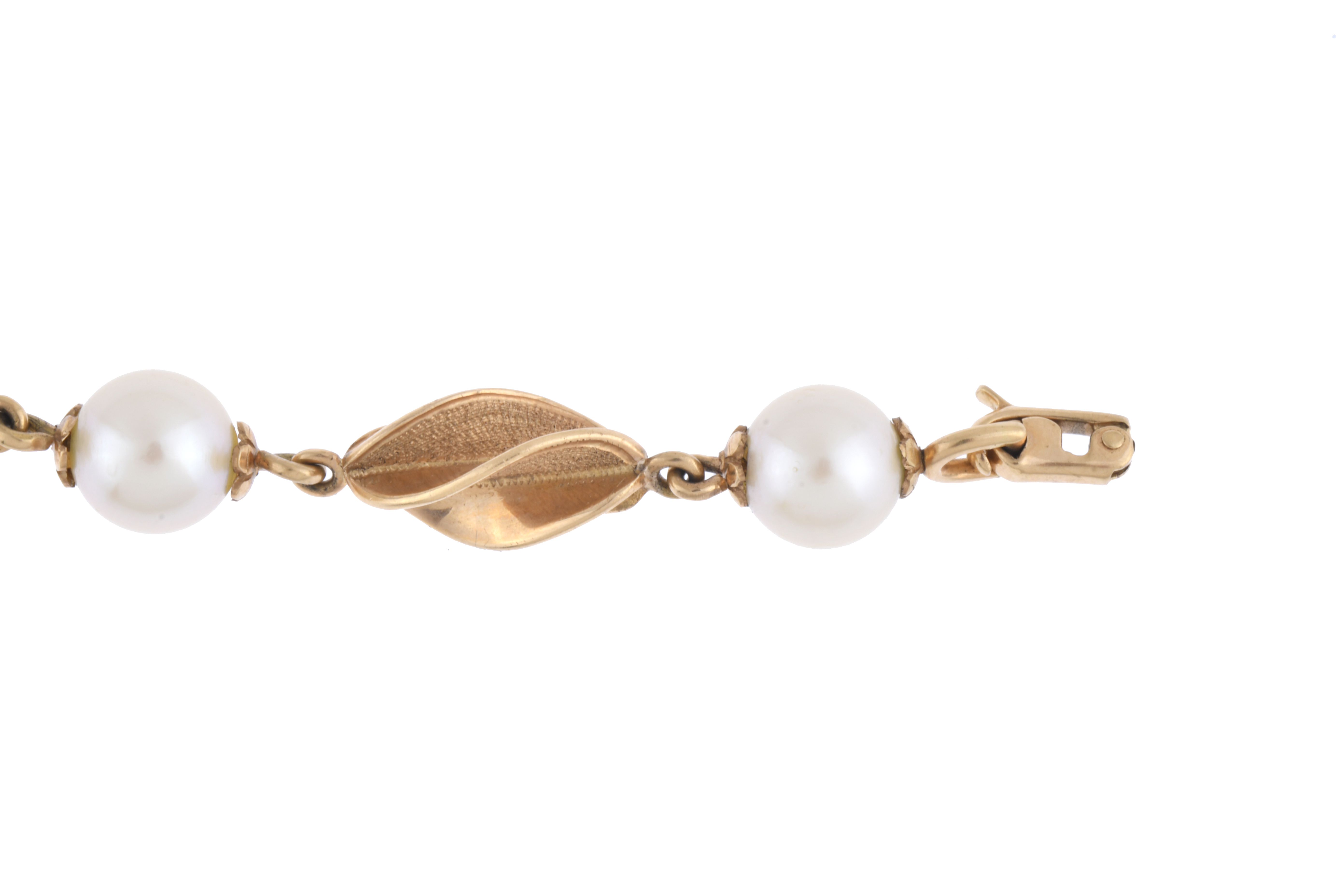 Pulsera de perlas y oro amarillo. 