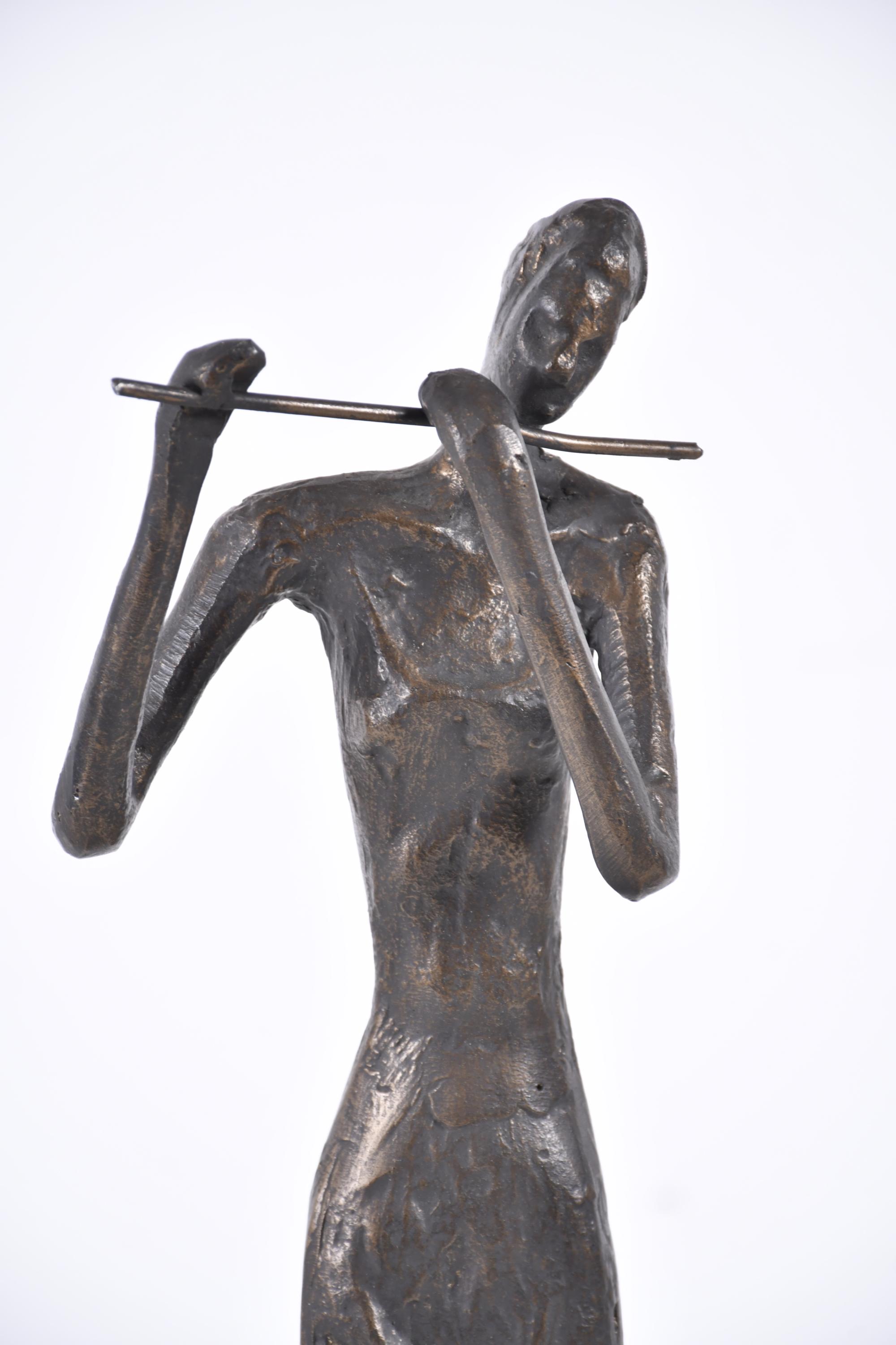 SIGUIENDO MODELOS DE GIACOMETTI.  "Trío de músicos".