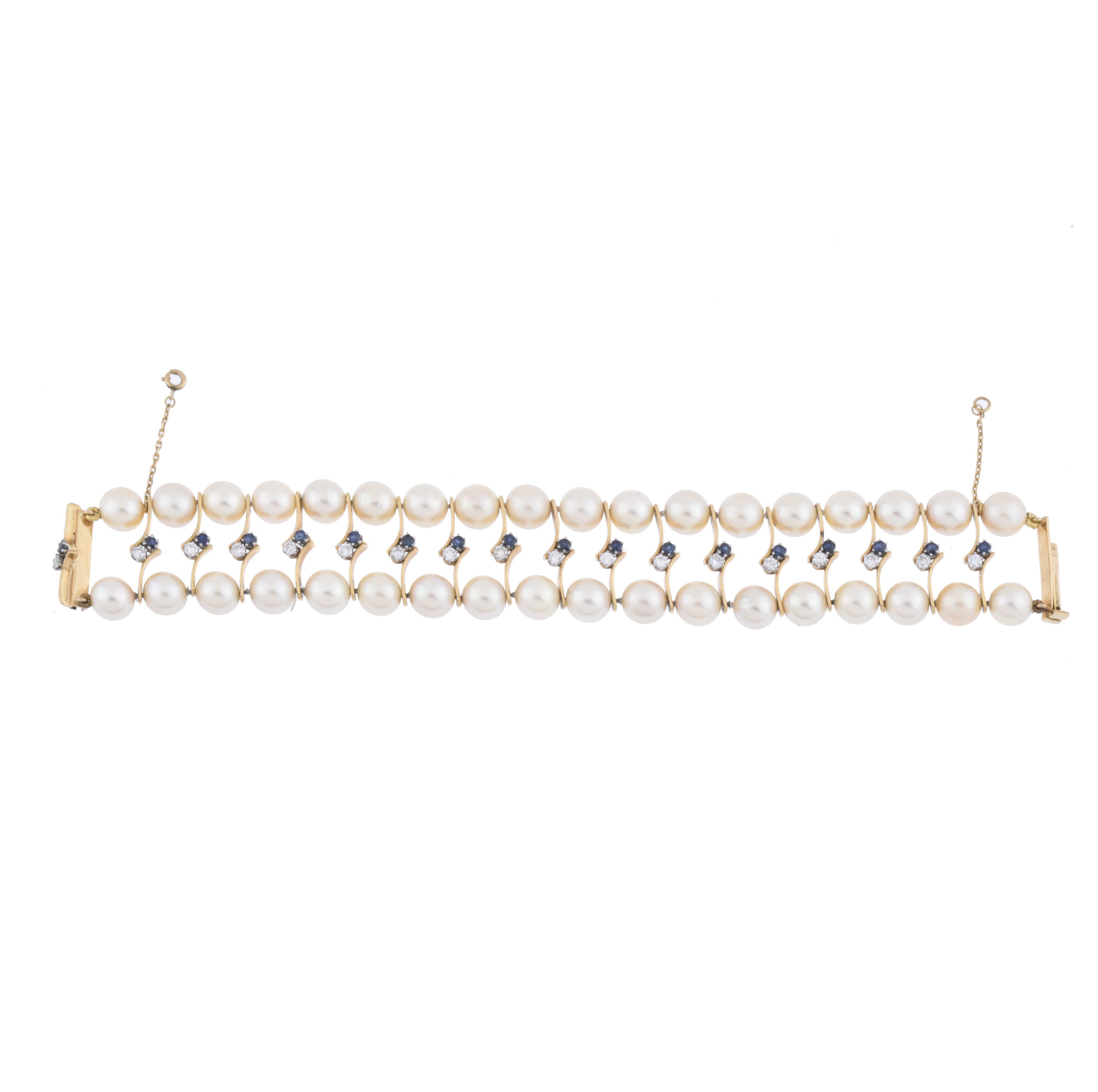 Pulsera de dos carriles de perlas con zafiros y diamantes.