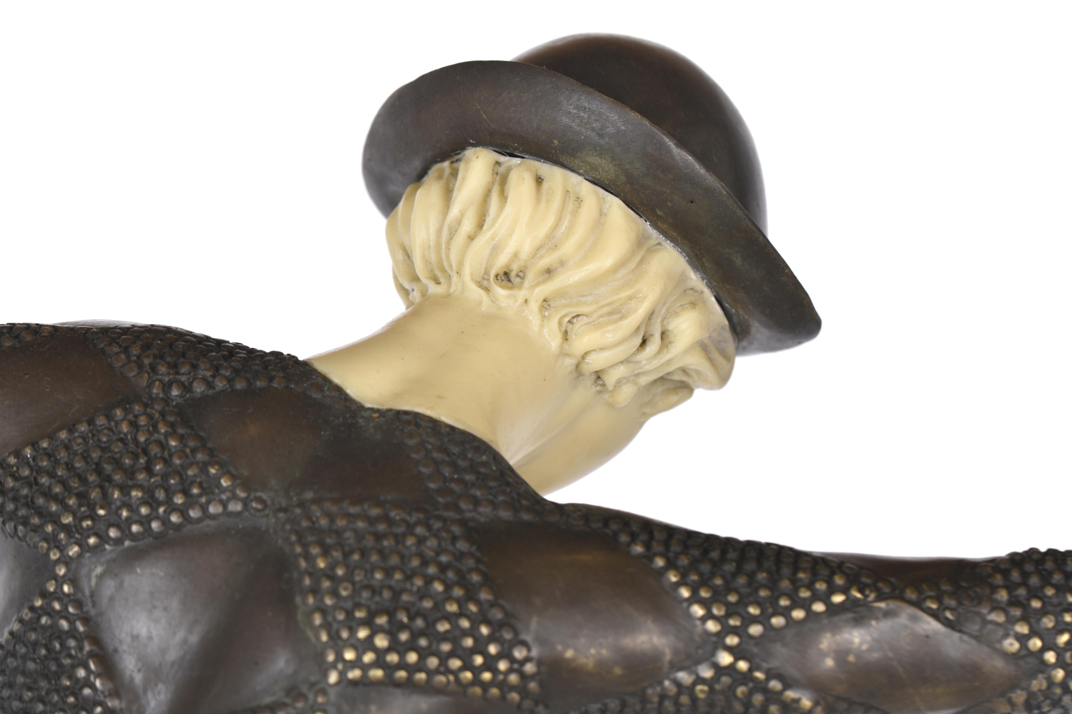 SIGUIENDO MODELOS DE DEMÉTRE CHIPARUS (1886-1947).  "Colomb