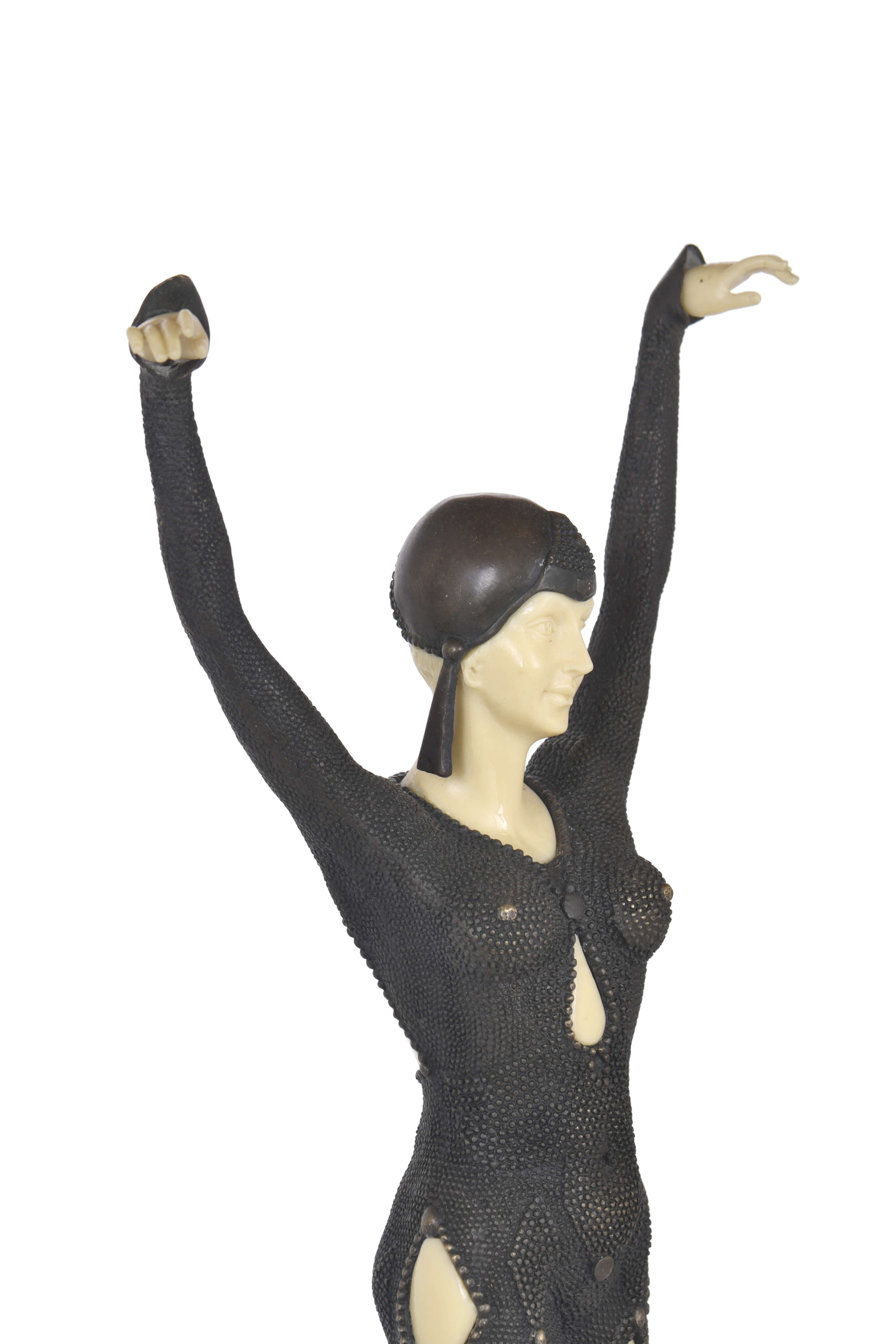 SIGUIENDO MODELOS DE DEMÉTRE CHIPARUS (1886-1947).  "Dourga