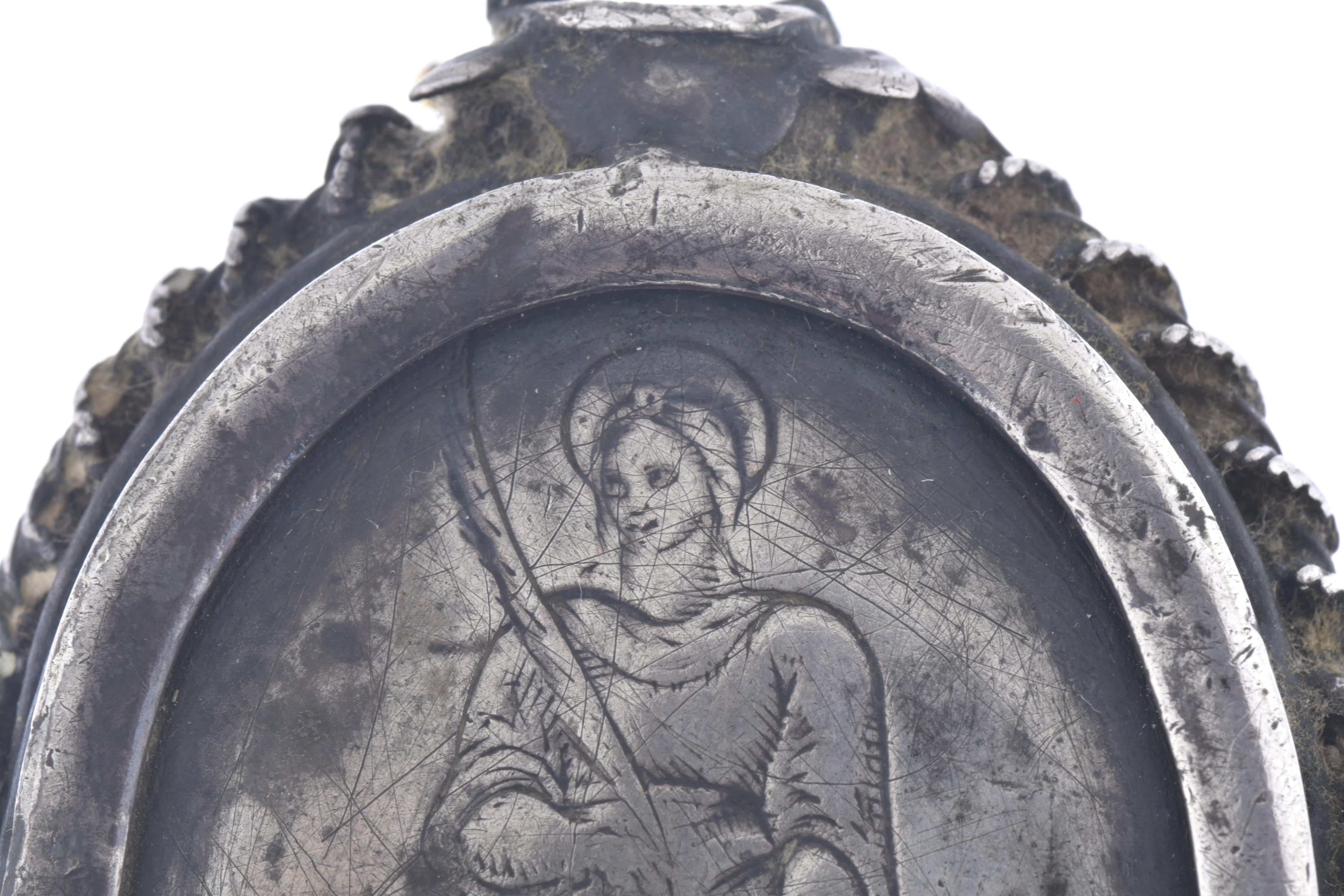 ESCUELA ESPAÑOLA, SIGLO XVII.  Colgante relicario.