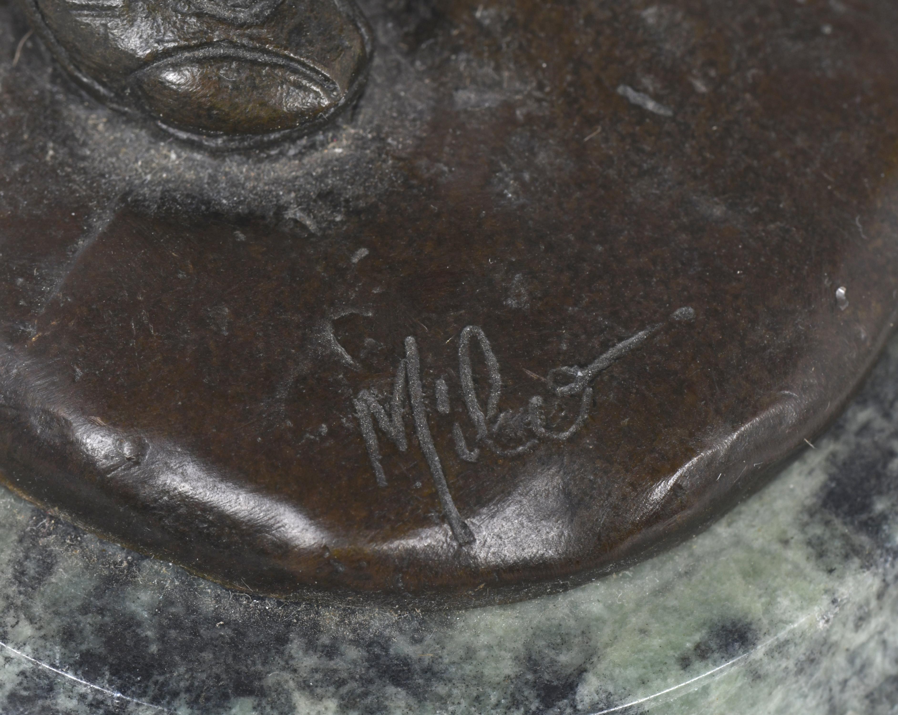 MIGUEL FERNÁNDEZ LÓPEZ, "MILO" (1955). "Jugador de básquet".