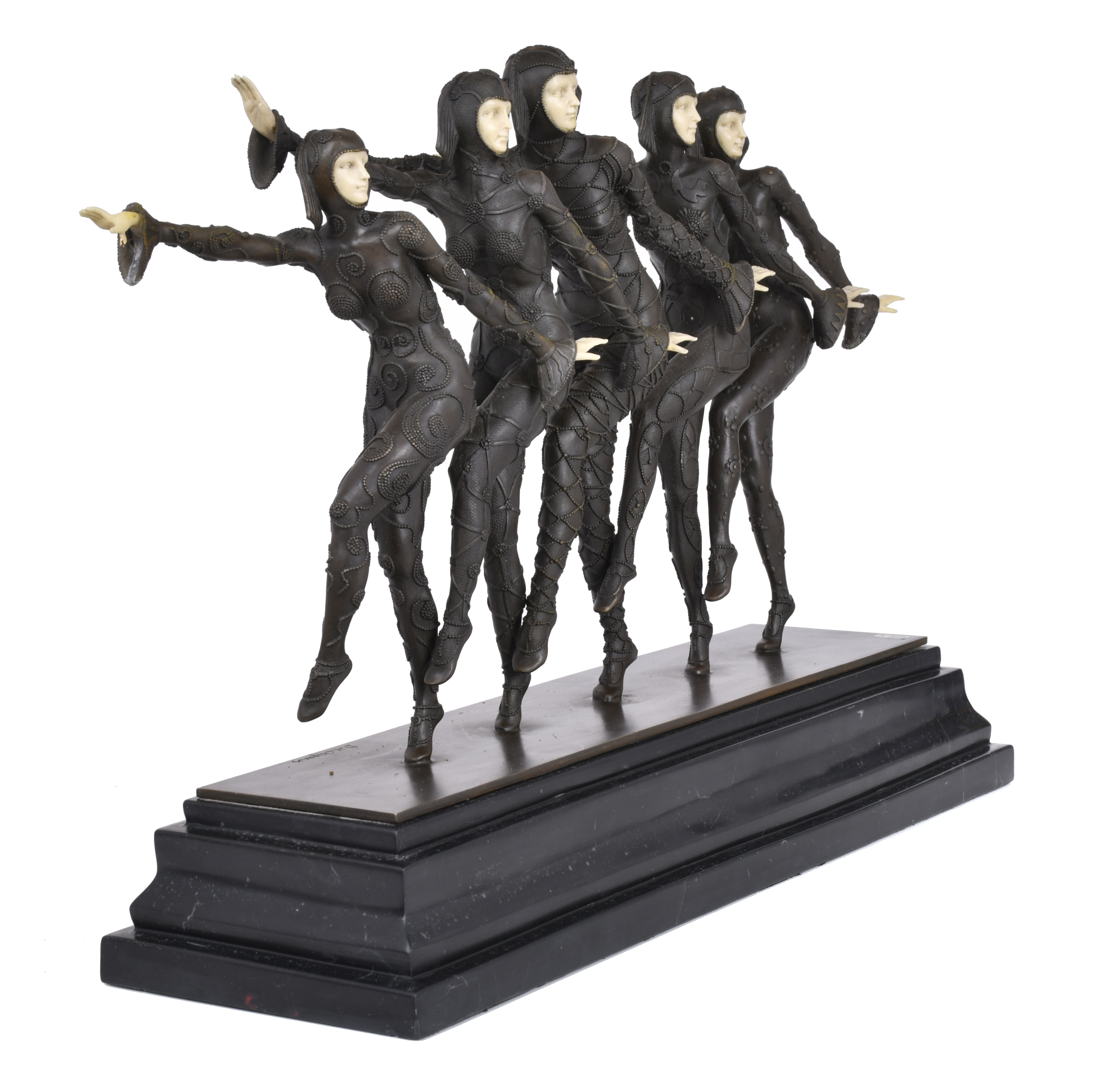 SIGUIENDO MODELOS DE DEMÉTRE CHIPARUS (1886-1947).  "Five G