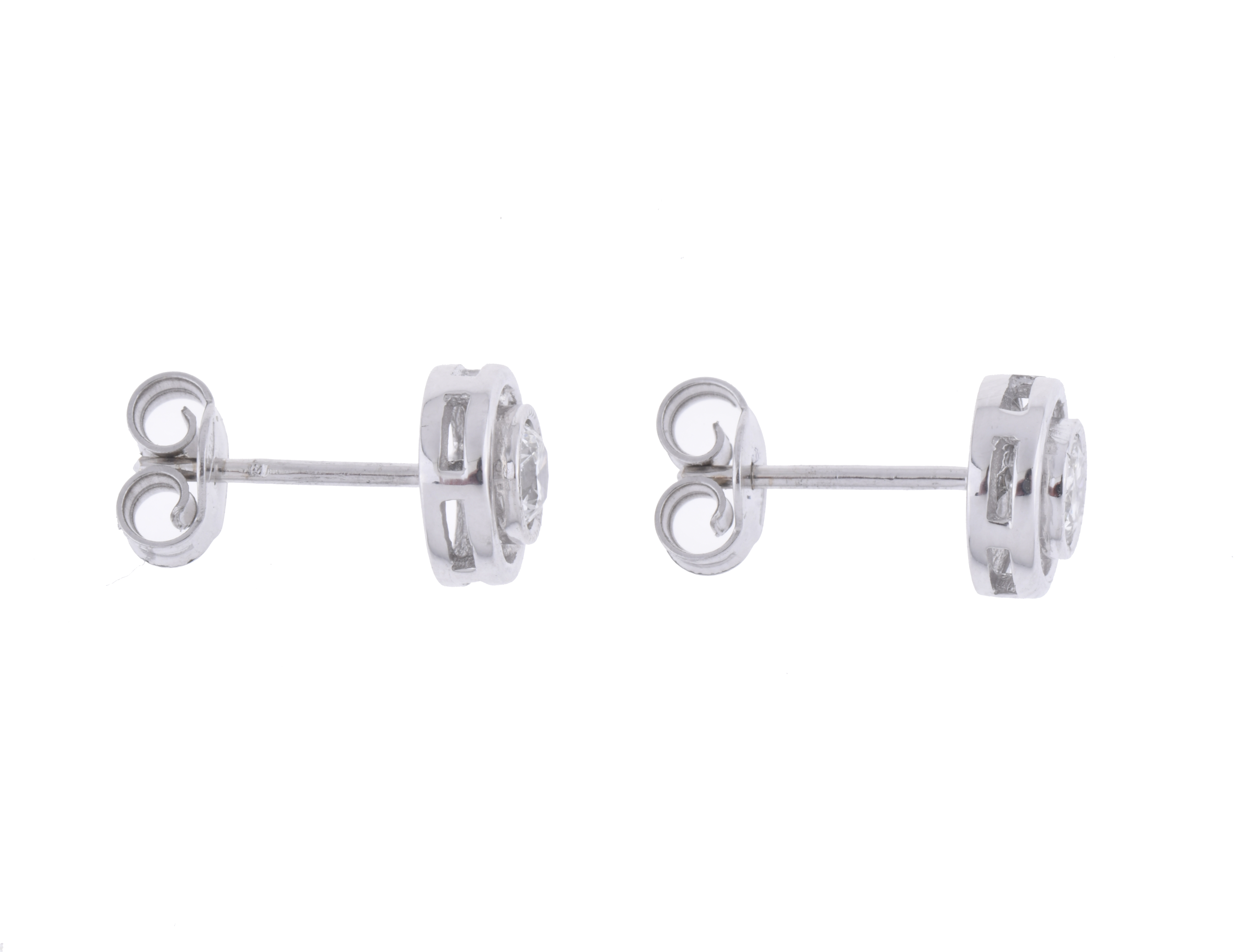 Pendientes con chatón de diamantes