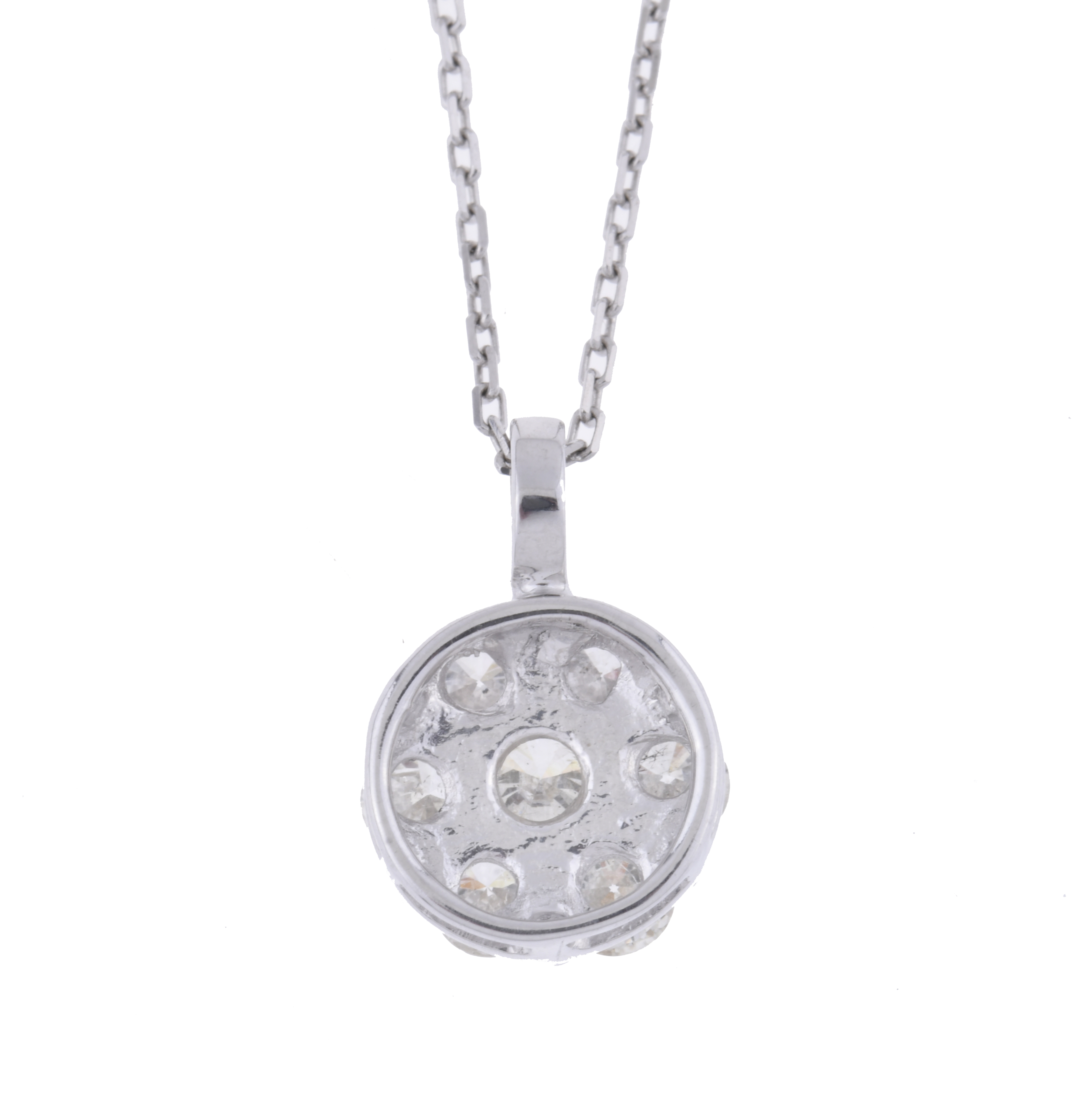 Collar con colgante en forma de flor con diamantes.