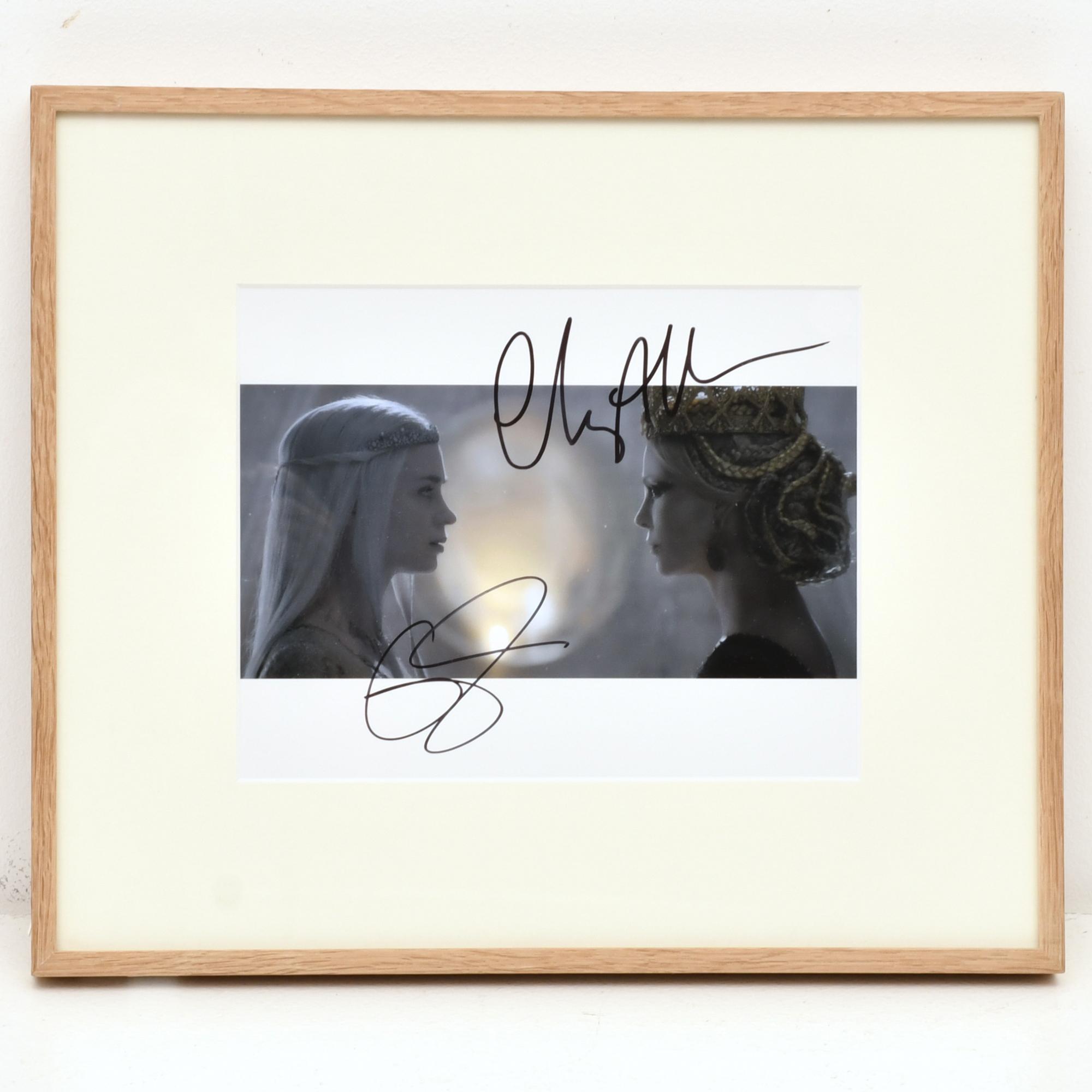 Alex Bailey (Birmingham [UK], 1947). Emily Blunt y Charlize