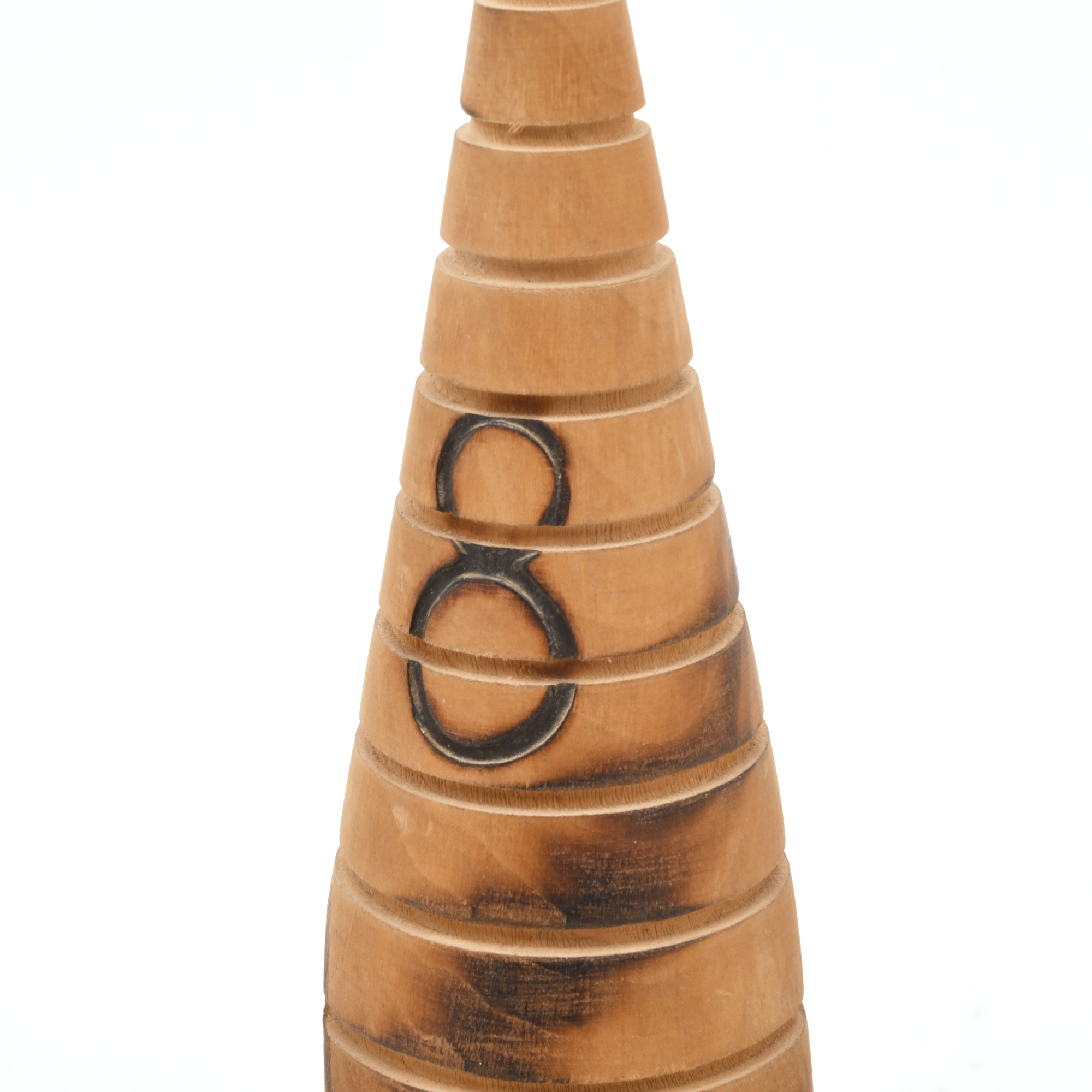 JOSEP GUINOVART (1927-2007). Pareja de bolos en madera tall