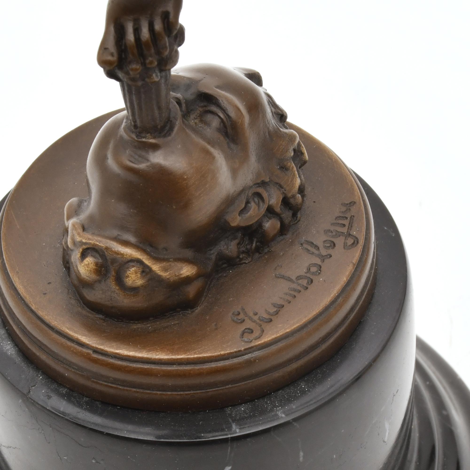 SIGUIENDO MODELOS DE GIAMBOLOGNIA. Hermés.