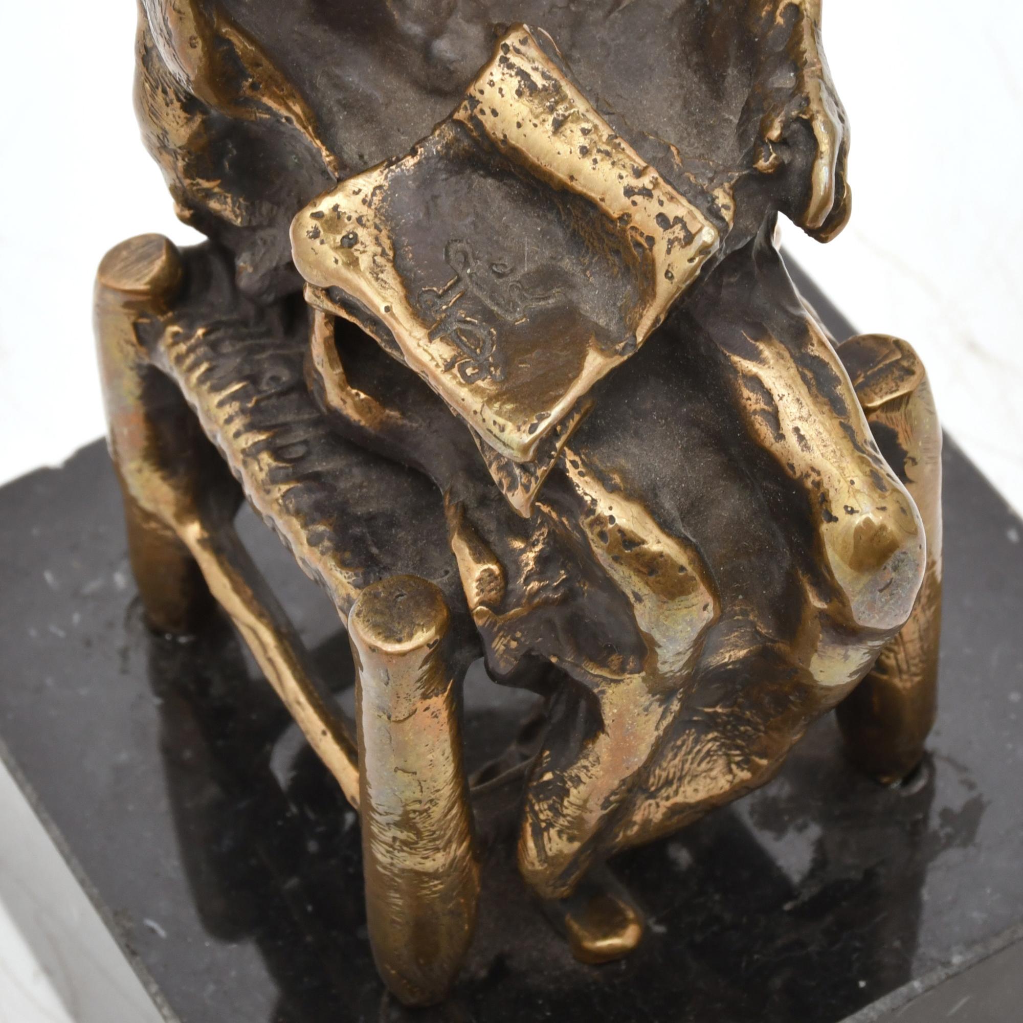 SIGUIENDO MODELOS DE DALÍ. "Don Quijote sentado".