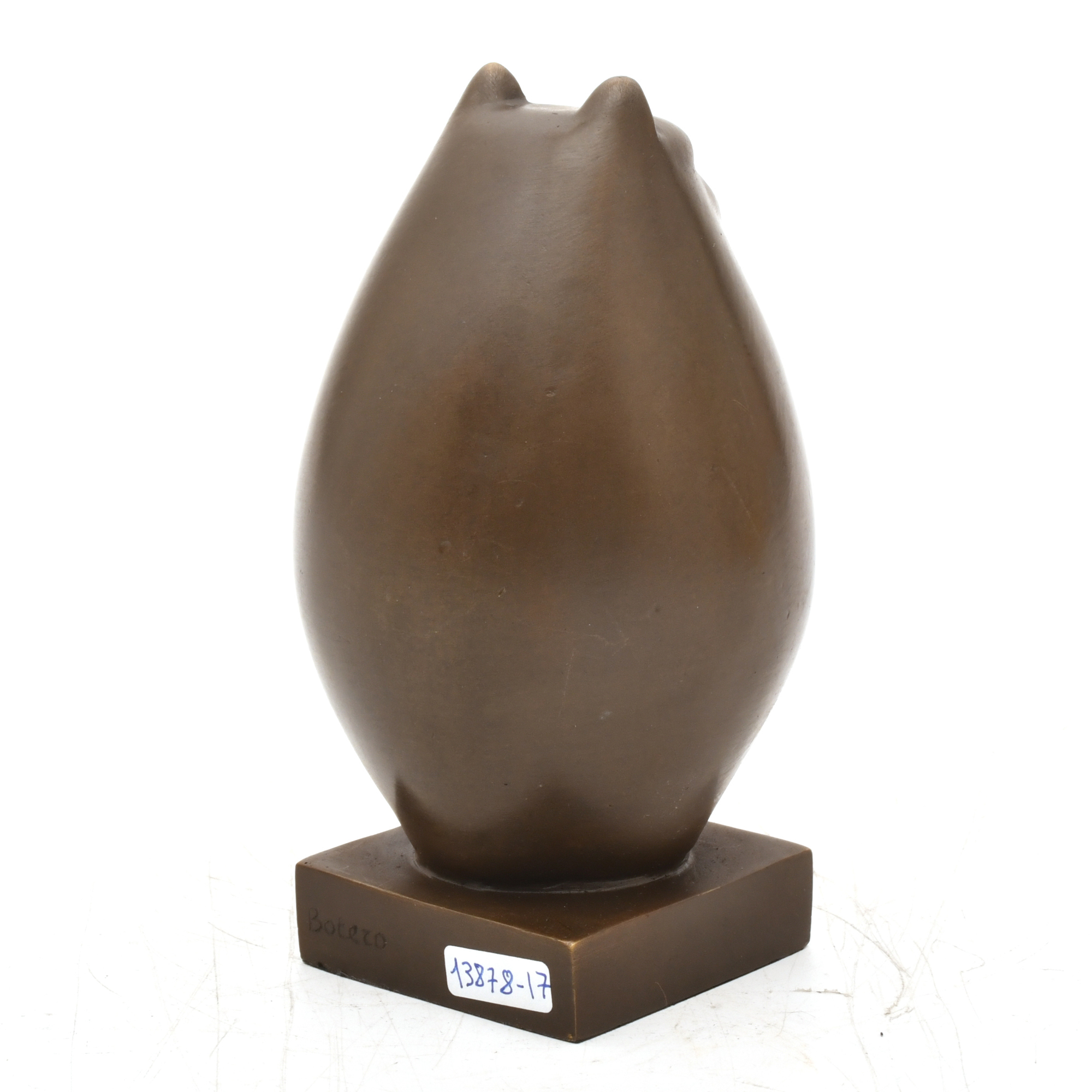 SIGUIENDO MODELOS DE FERNANDO BOTERO. Gato.