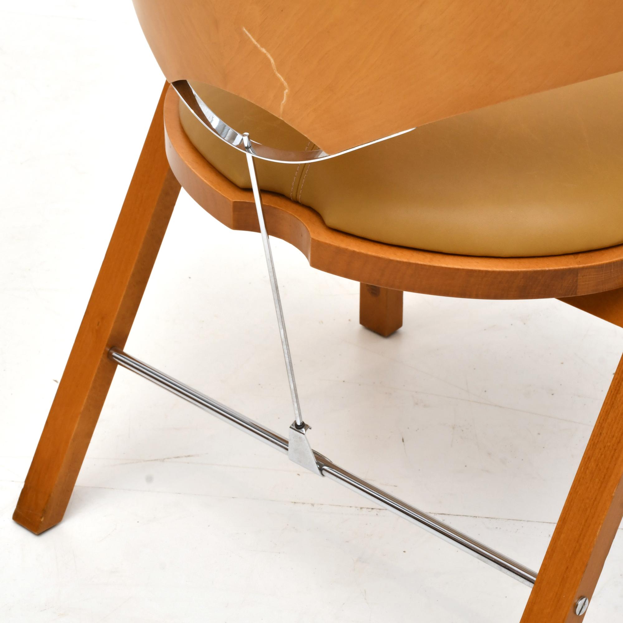 JAUME TRESSERRA (BARCELONA, 1943) Lote de ocho sillas Spinn