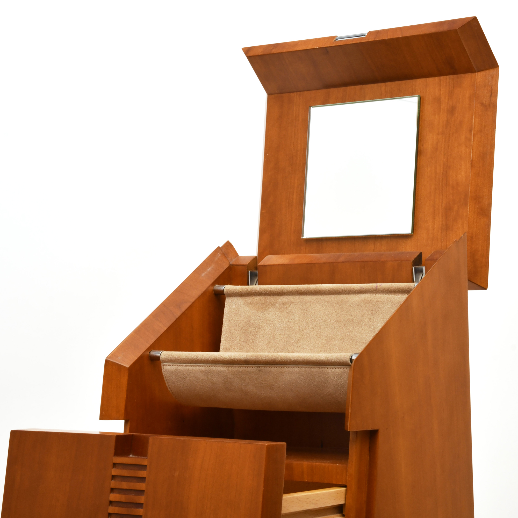 JAUME TRESSERRA (BARCELONA, 1943) Chiffonier-joyero "Hotel 