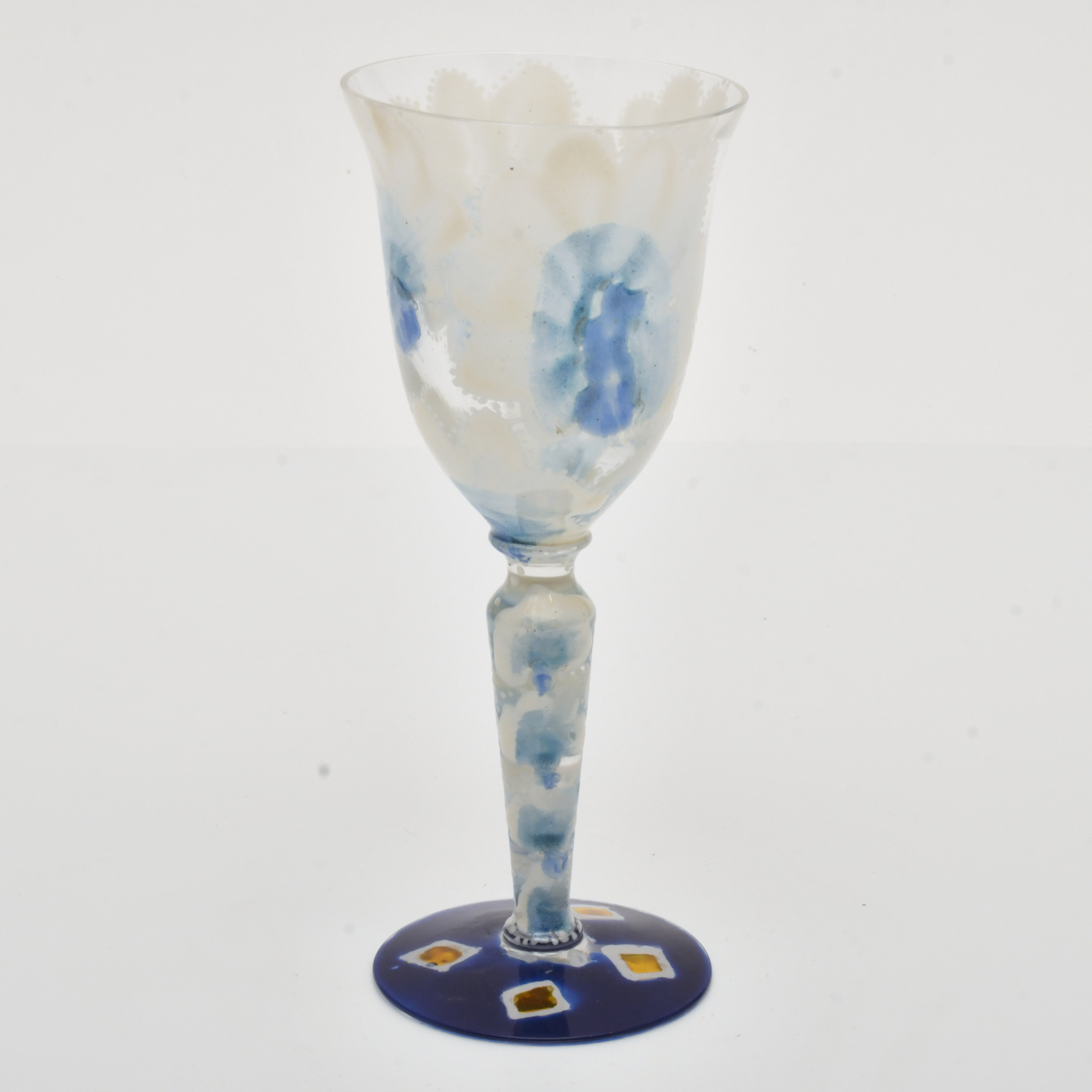 JOSEP MARIA GOL (1897-1976). Conjunto de dos vasos y una co