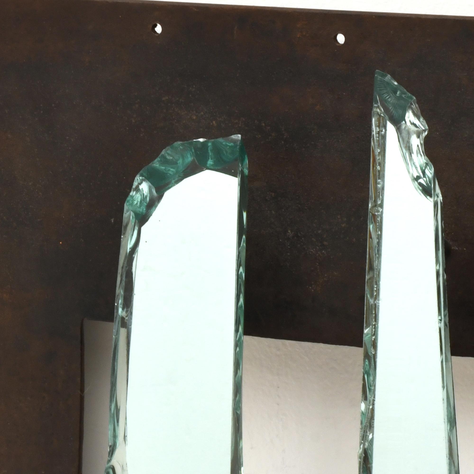 MORGAN SIMONE RIDA. "Scultura da parete", 2000.