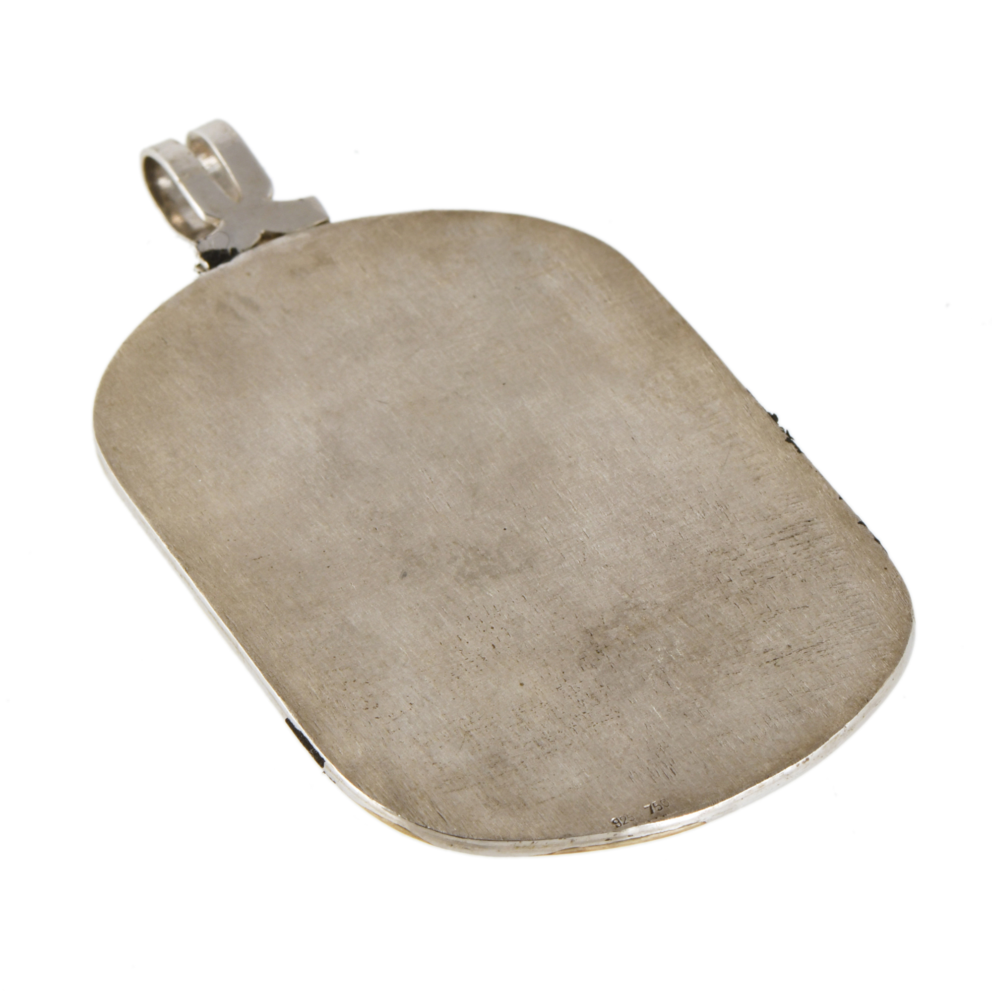 Gan colgante con calcedonia natural formando paisaje, con d